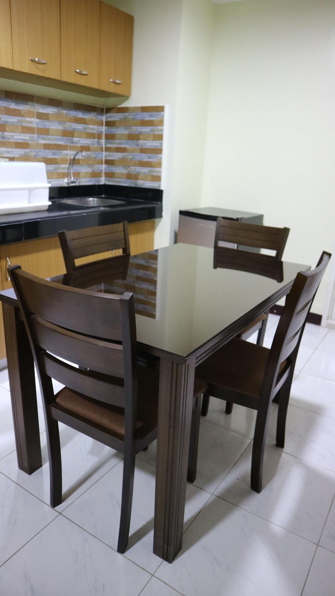 Doniti Suites And Events Place Mandaluyong Exterior foto