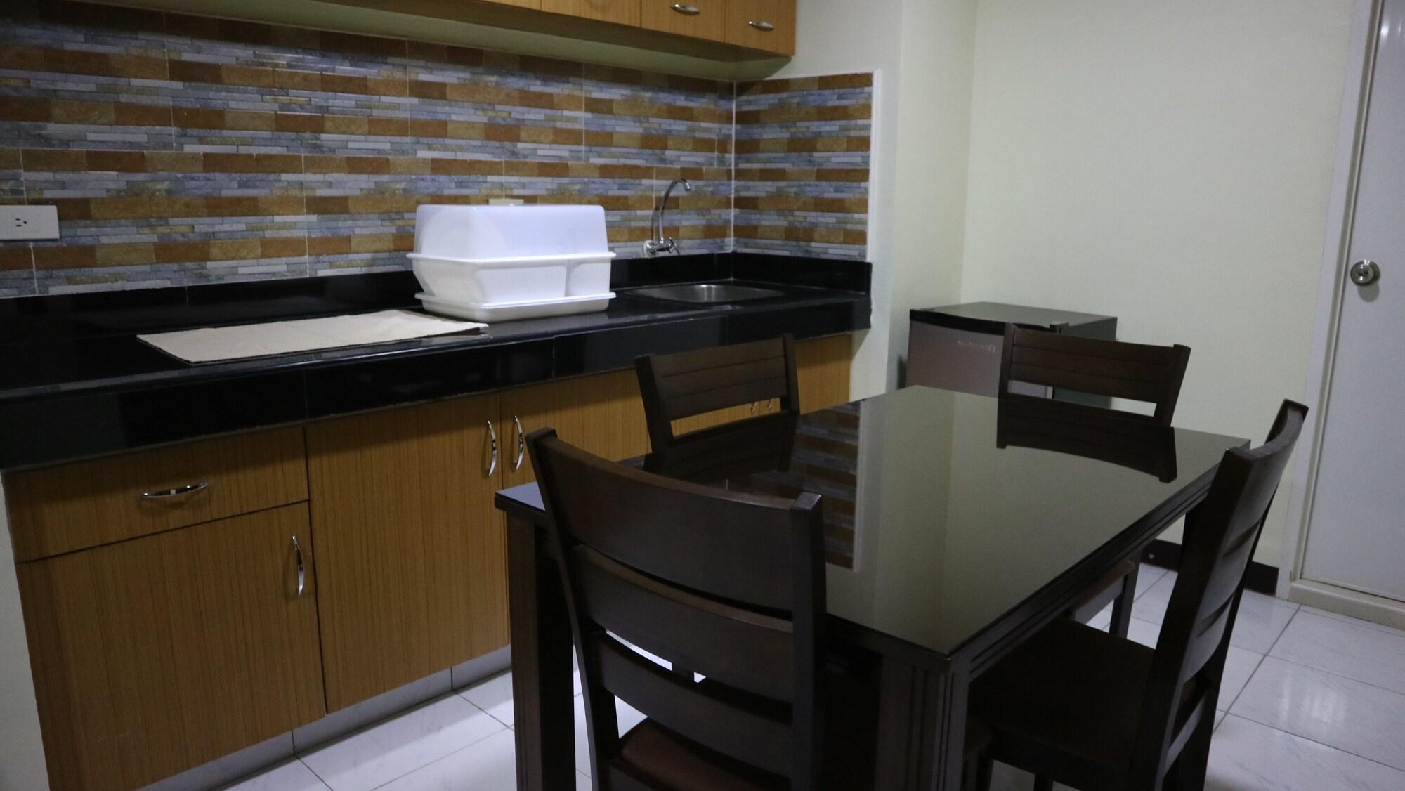 Doniti Suites And Events Place Mandaluyong Exterior foto